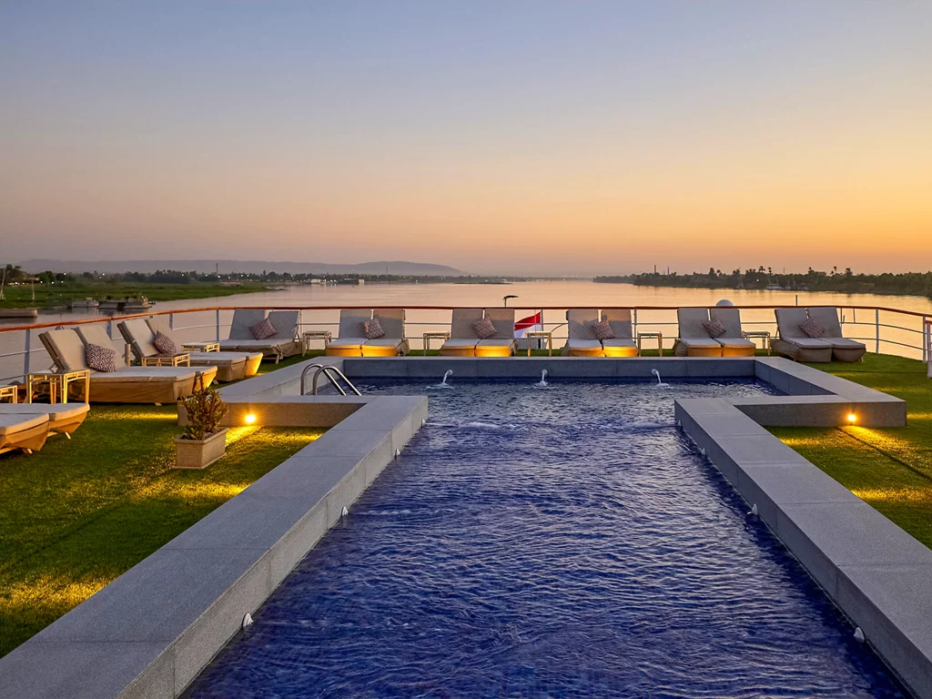 Pool 1