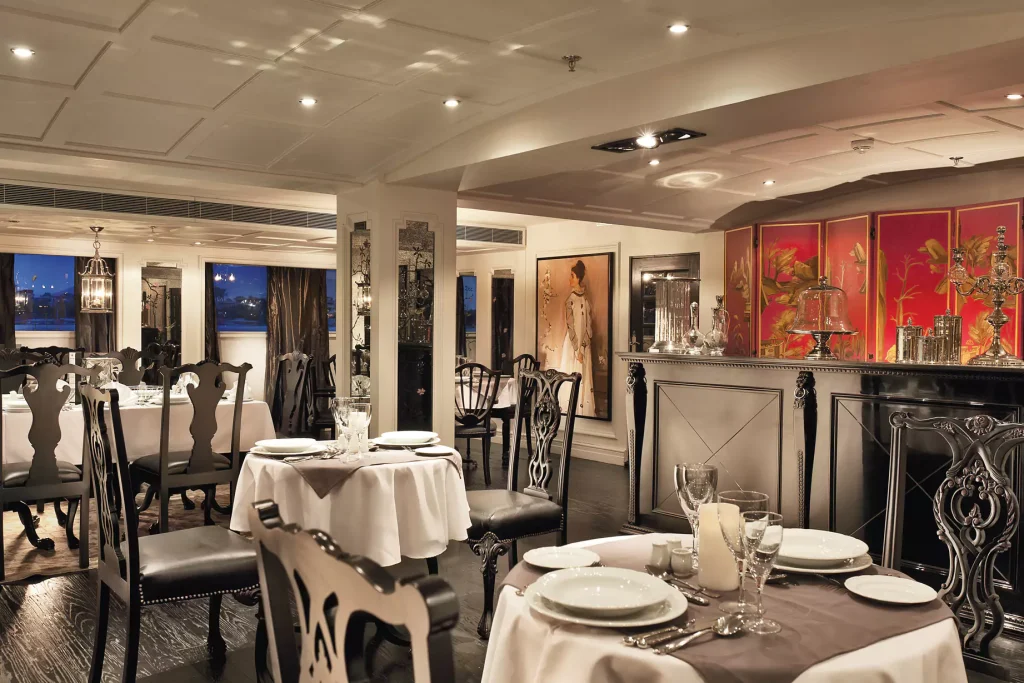 65e7652ad0aff1c91ab83169 nile avenue restaurant 65e4490f131d3