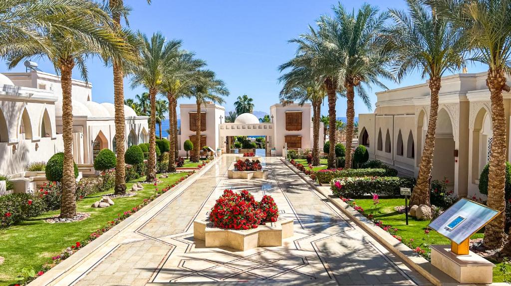 Club Reef Resort Spa