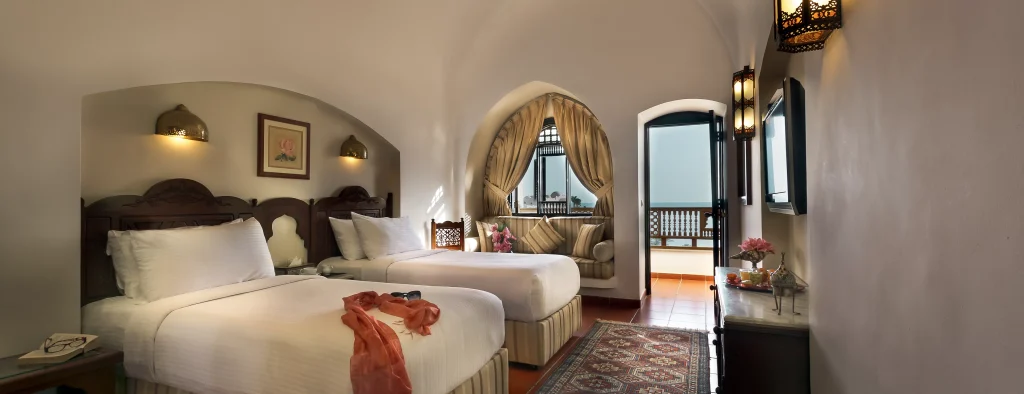 Deluxe Queen Bed Room