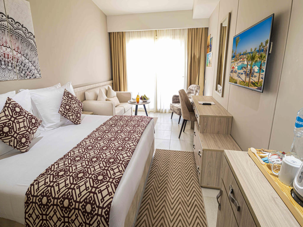 Double Twin Garden View Room
