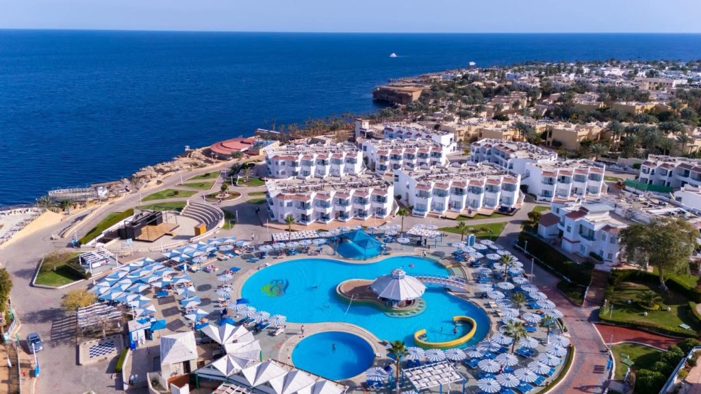 Dreams Beach Resort