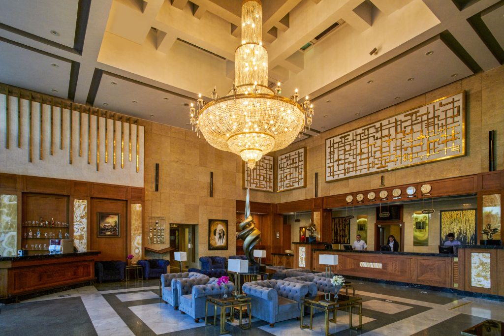 EG SRC 146 Lobby