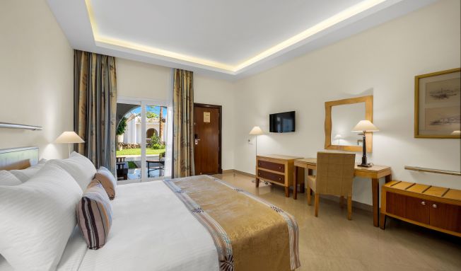 Family Rooms Triple