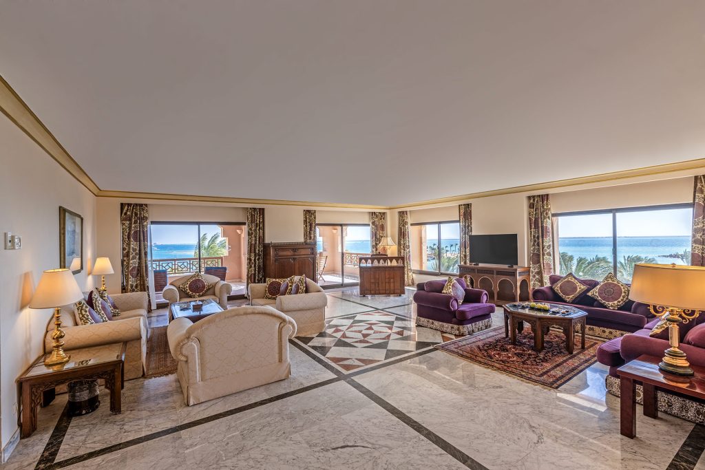 Presidential Suite with Sea View 3