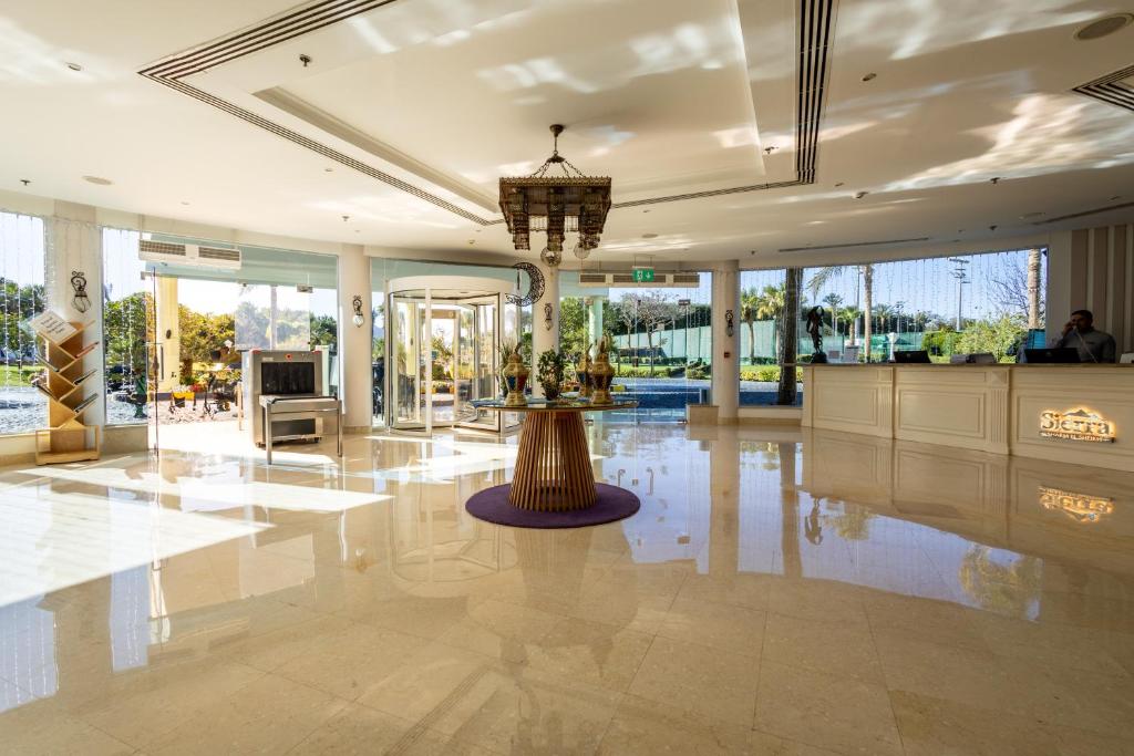 RECEPTION 40