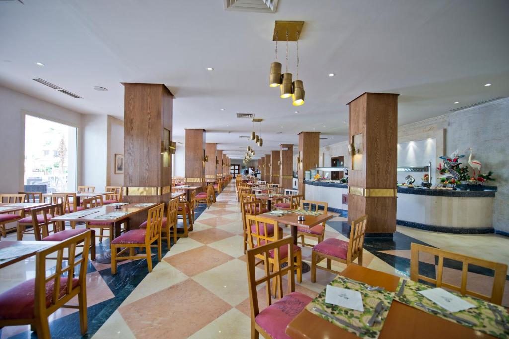 Restaurant 33