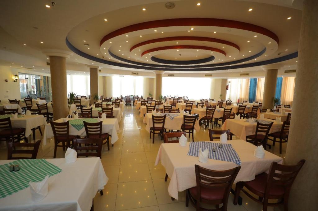 Restaurant 38