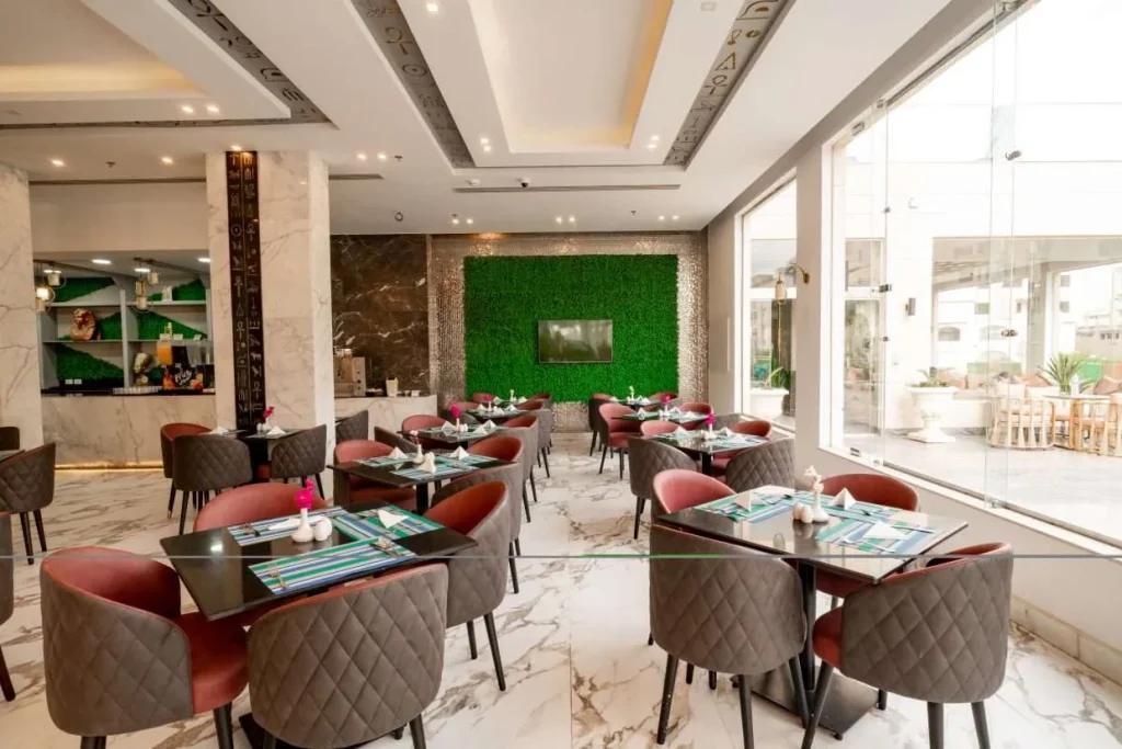 restaurant 4